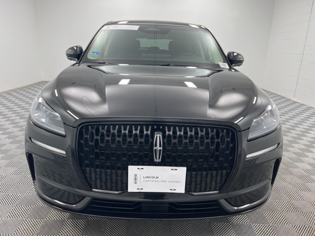 2023 Lincoln Corsair Standard photo 3