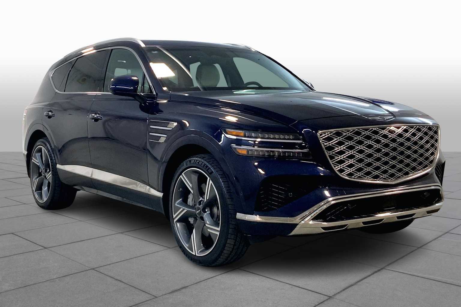 Used 2025 GENESIS GV80 Prestige with VIN KMUHEESC9SU240391 for sale in Kansas City