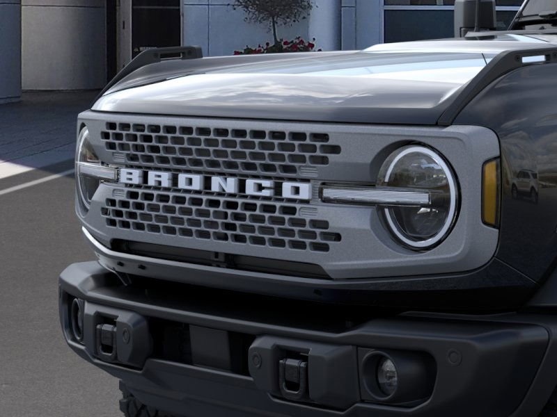 2025 Ford Bronco Badlands photo 16