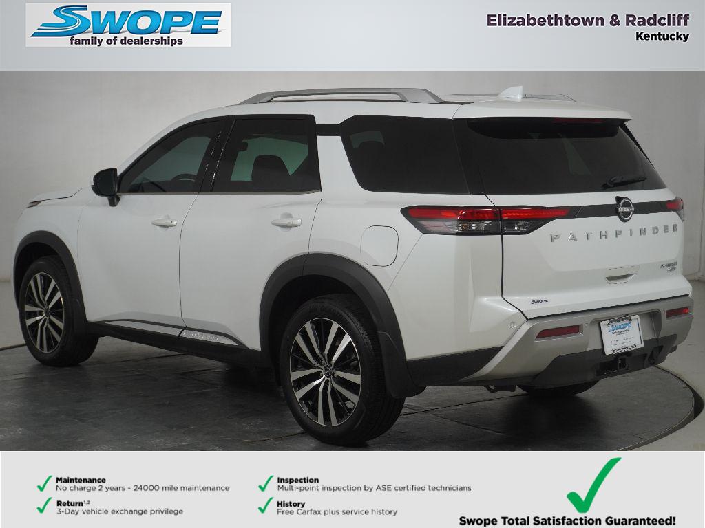 2025 Nissan Pathfinder Platinum photo 4