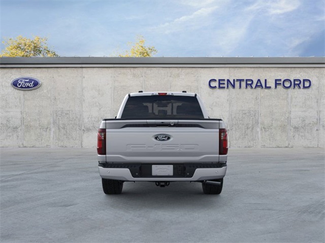 2025 Ford F-150 XLT photo 3