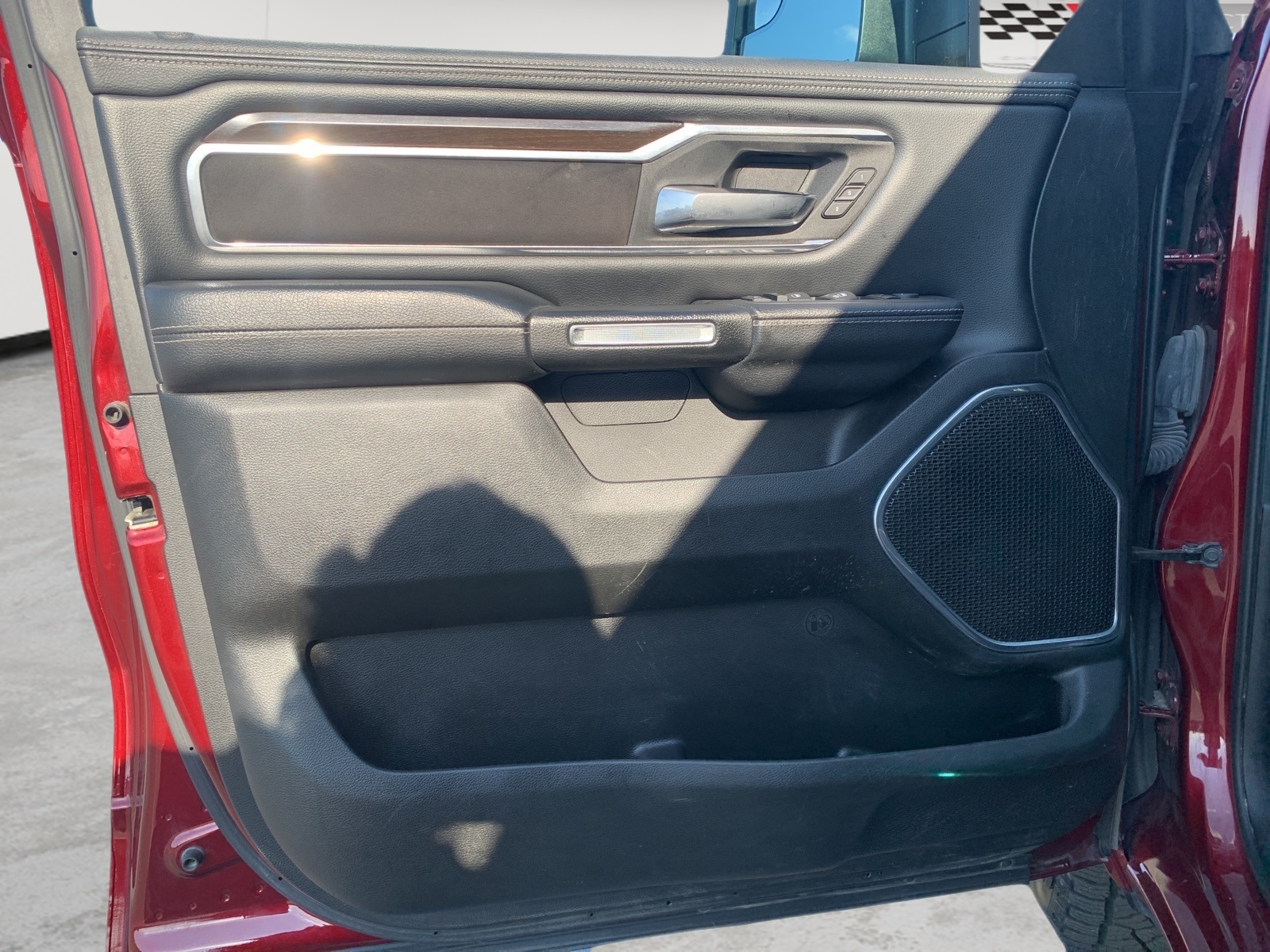 2022 Ram 1500 Laramie photo 11