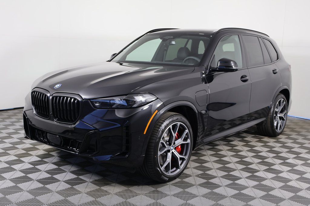 2026 BMW X5 M50i's photo
