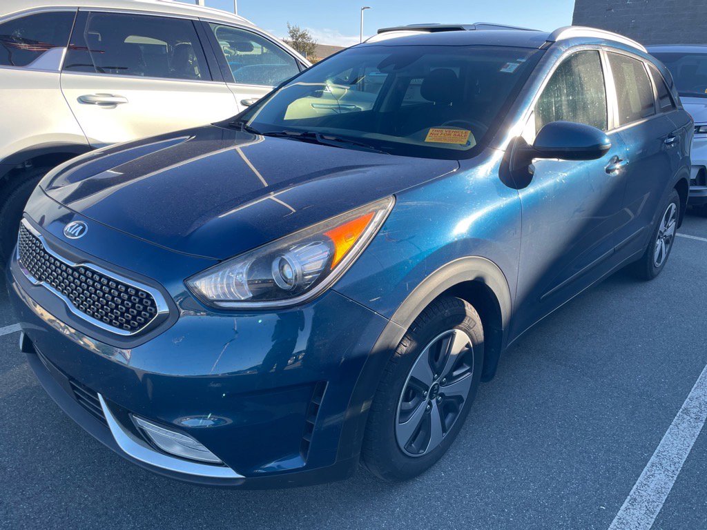 2017 Kia Niro LX photo 4