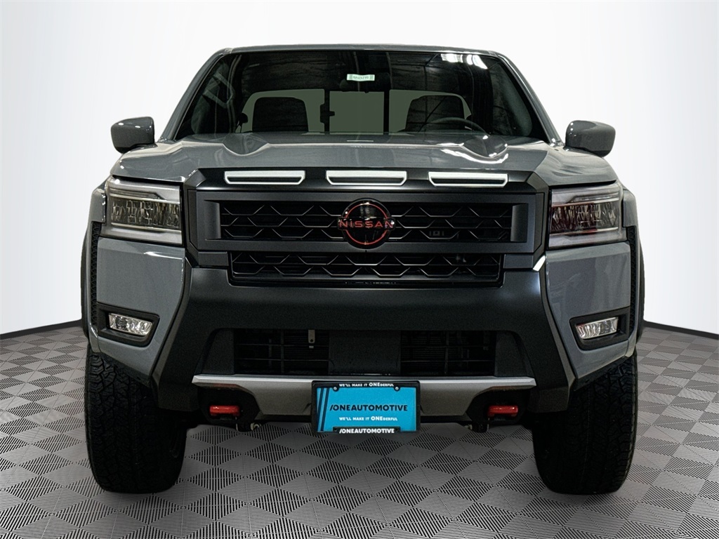 2025 Nissan Frontier PRO-4X photo 2