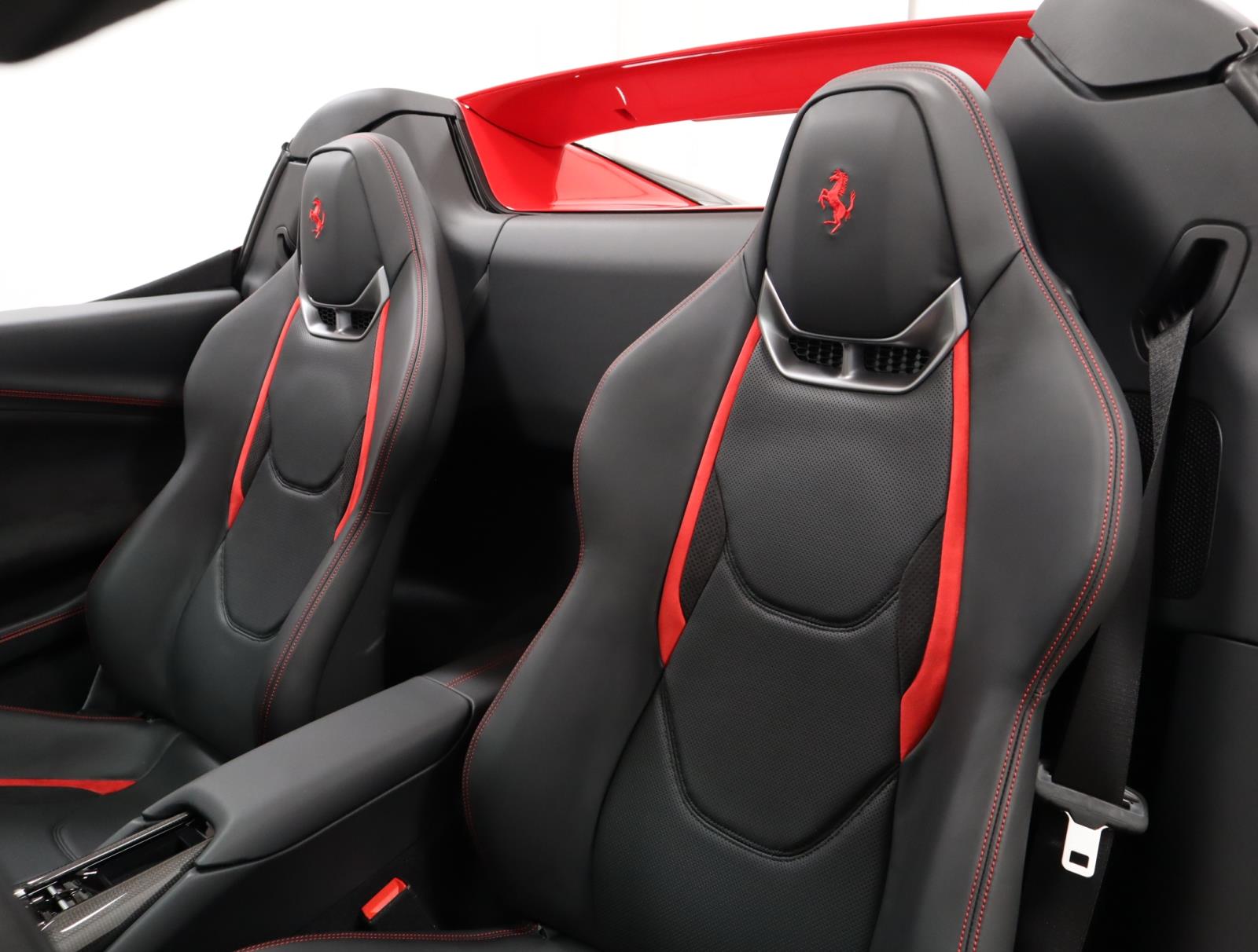 2024 Ferrari 296 GTS photo 18