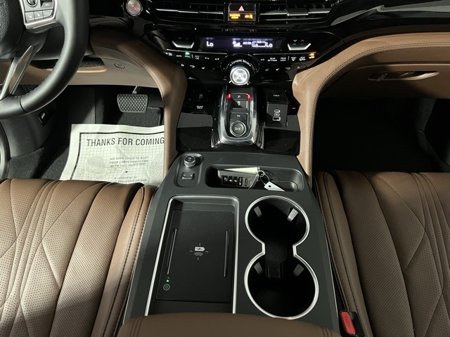 2025 Acura MDX SH-AWD Advance photo 11