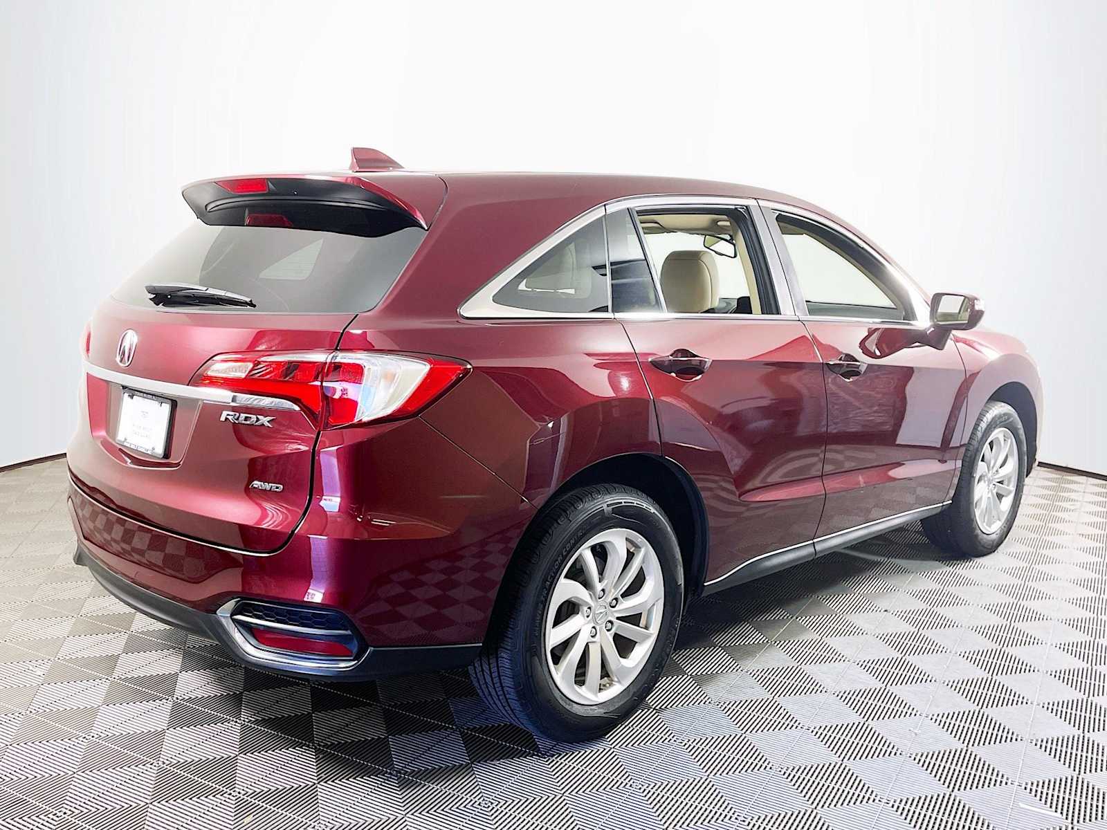2017 Acura RDX Base photo 4