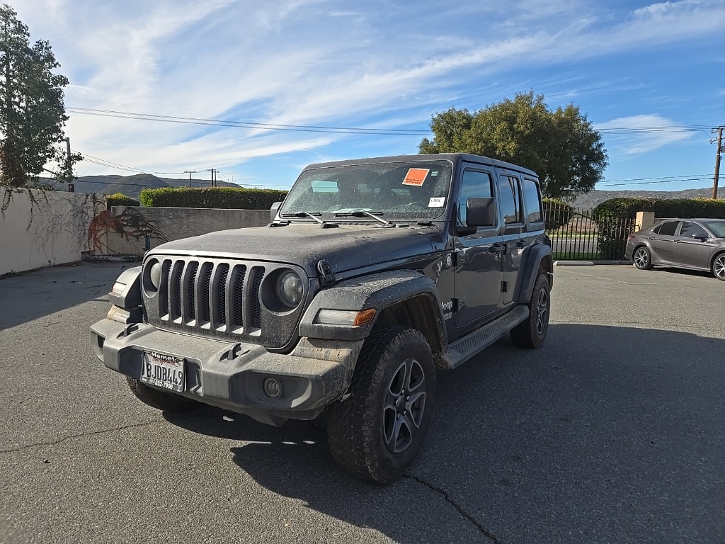 Used 2018 Gray Jeep Unlimited Sport S image 3