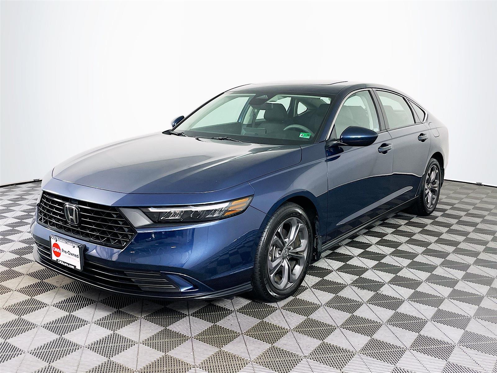 2023 Honda Accord EX photo 3