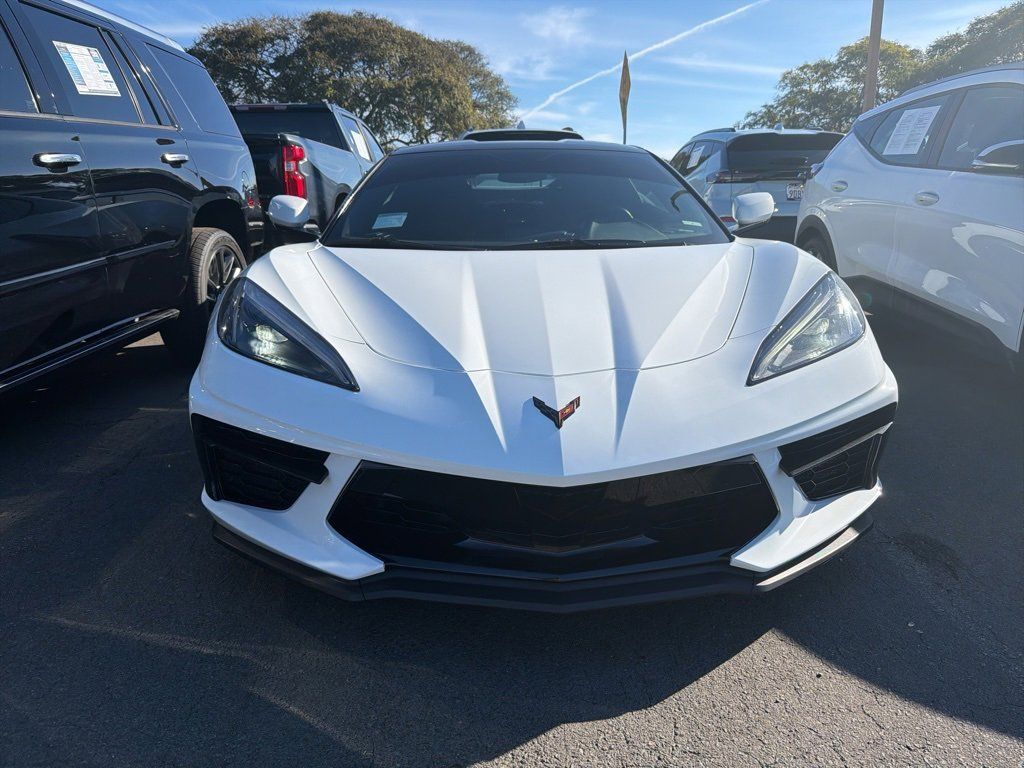 2023 Chevrolet Corvette Stingray photo 2