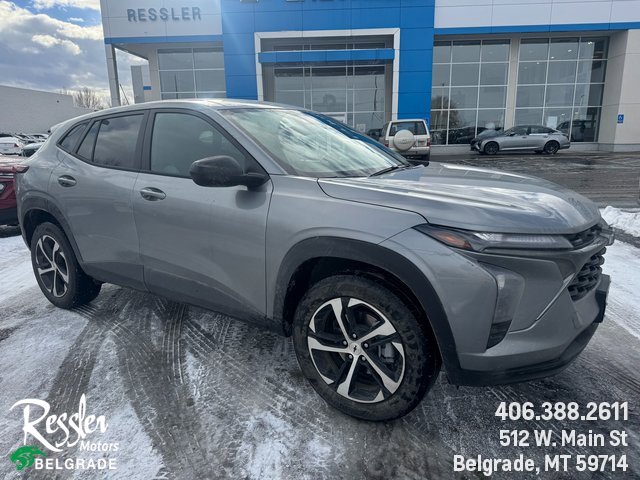 2025 Chevrolet Trax RS's photo