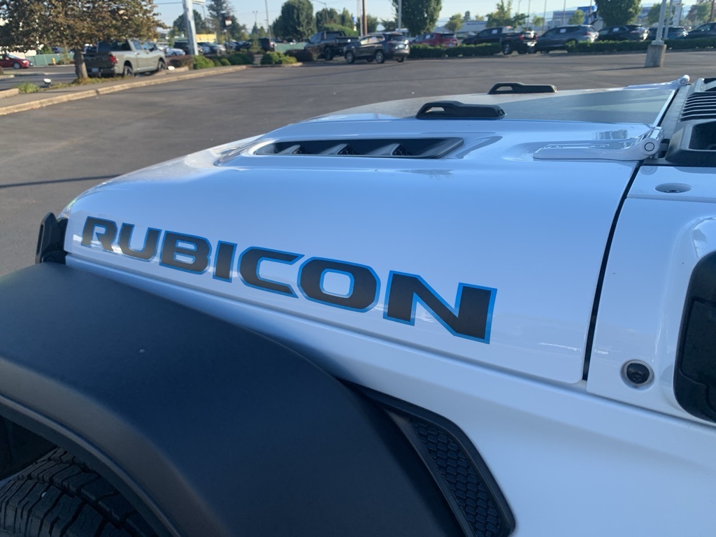 2024 Jeep Wrangler Rubicon 4xe photo 5