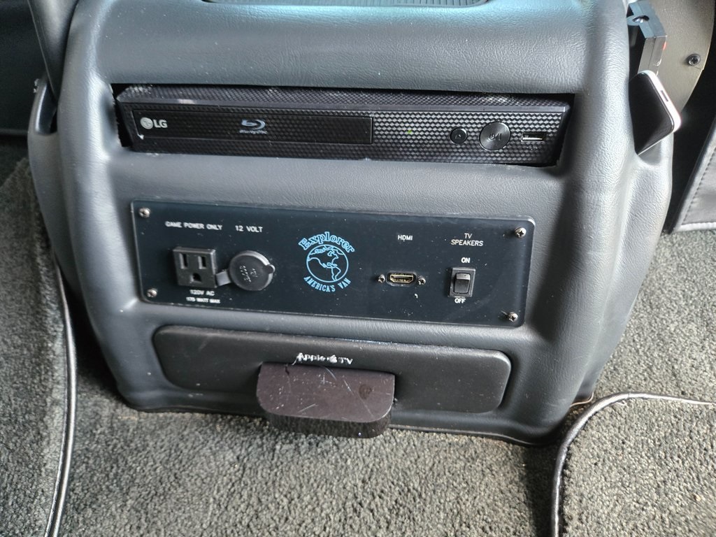 2020 Gmc Savana photo 24