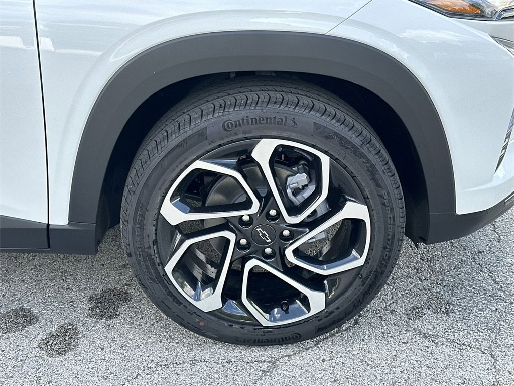 2025 Chevrolet Trax photo 29