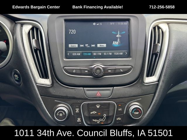 2018 Chevrolet Malibu photo 15