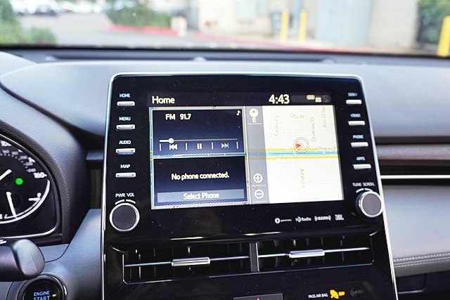 Used 2019 Gray Toyota XLE image 23