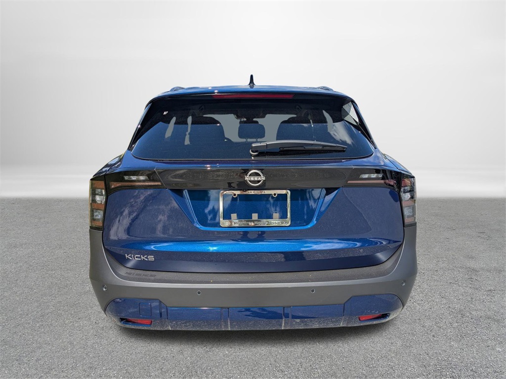 2026 Nissan Kicks SV photo 4