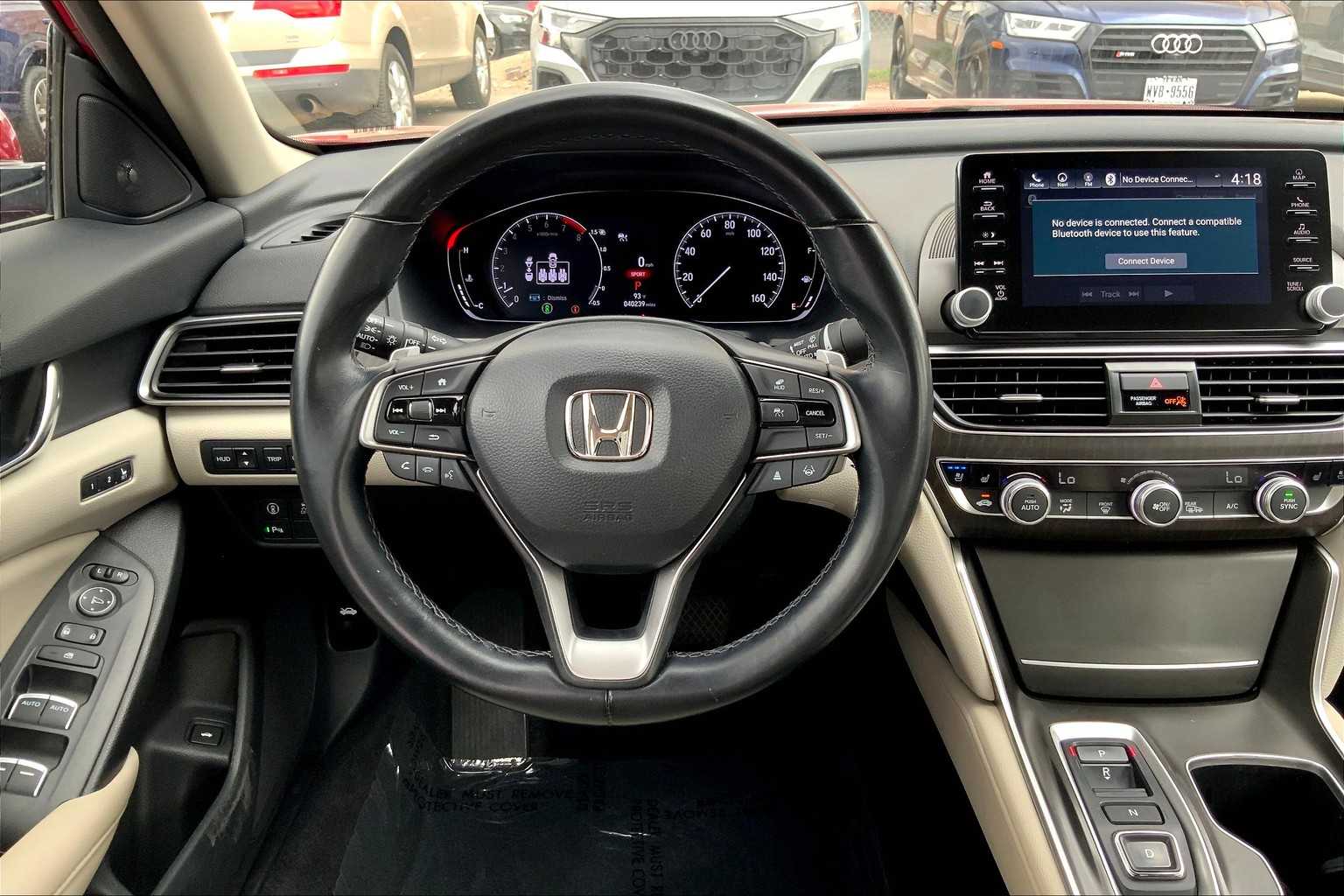 2022 Honda Accord Touring photo 5