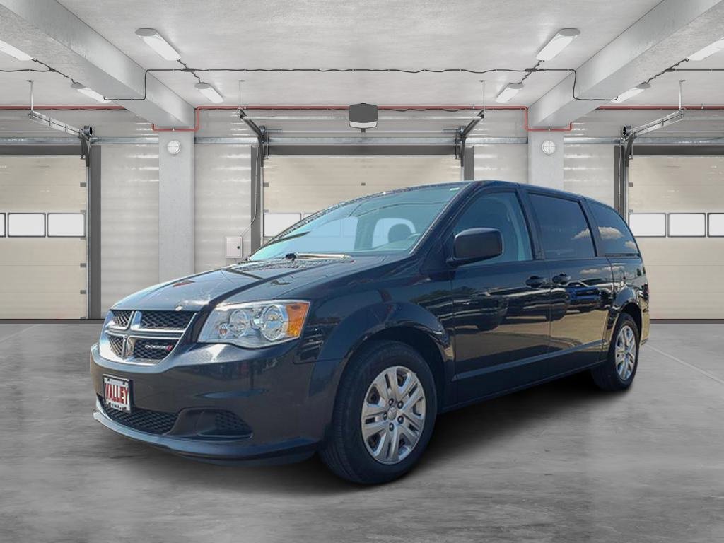 2018 Dodge Grand Caravan SE photo 3