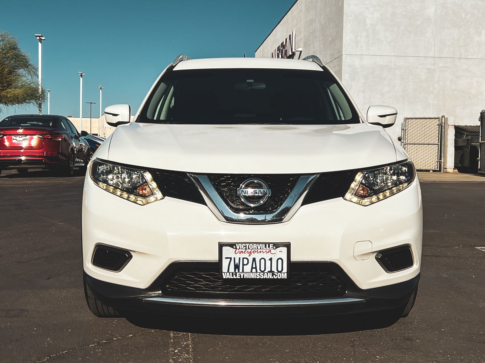 2016 Nissan Rogue SV photo 10