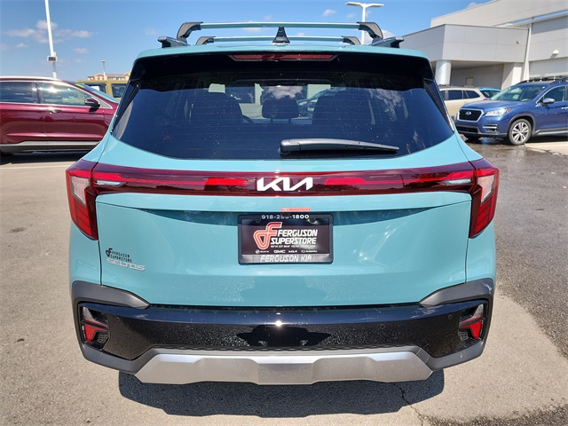 2026 Kia Seltos EX photo 3