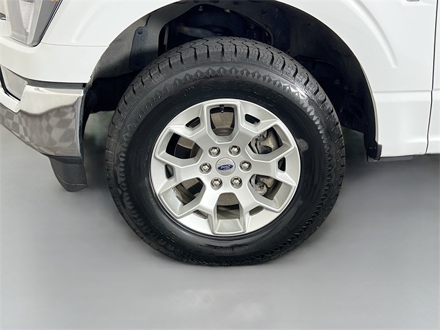 2023 Ford F-150 XLT photo 24