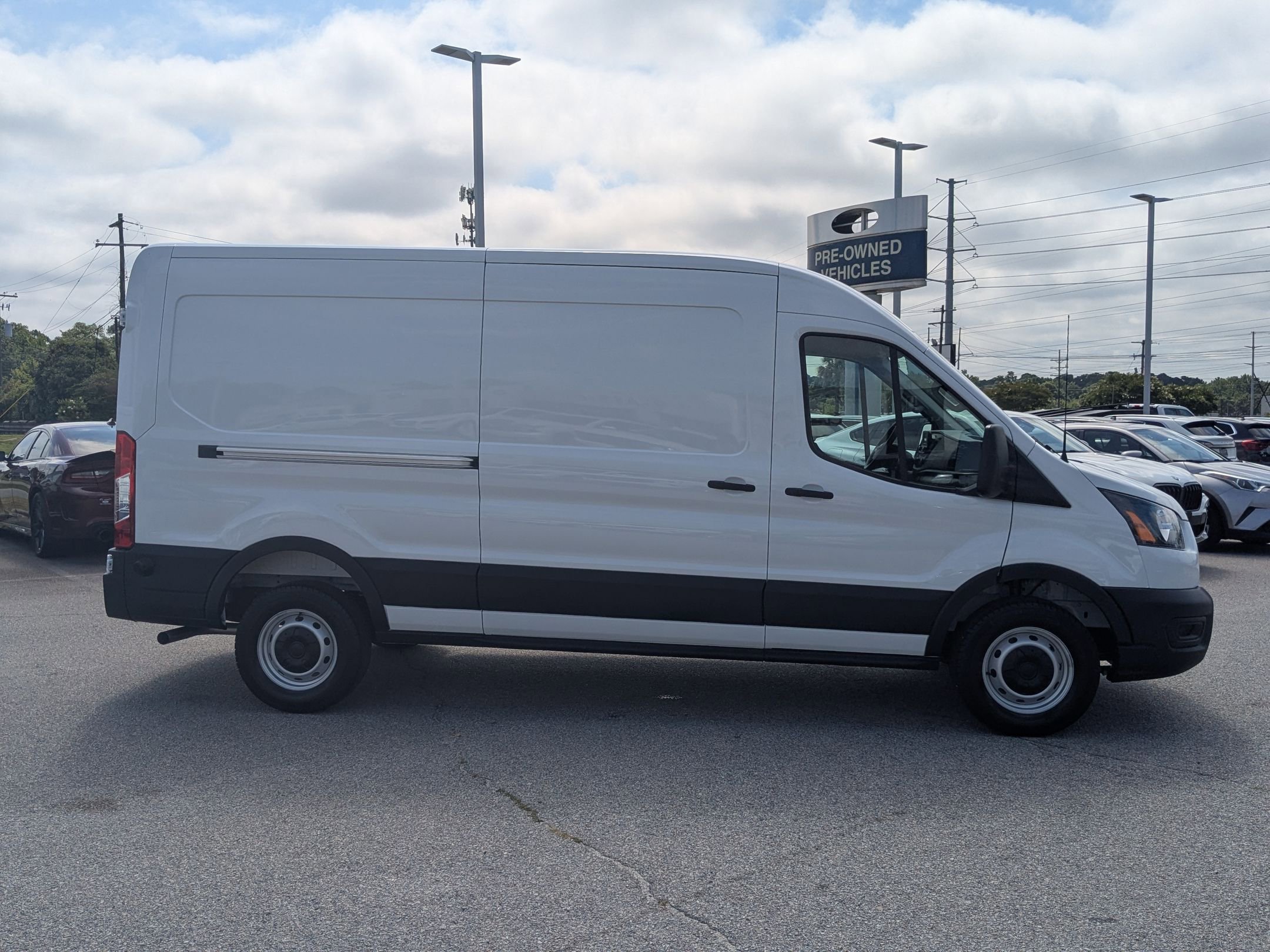 2025 Ford Transit Cargo Van photo 4