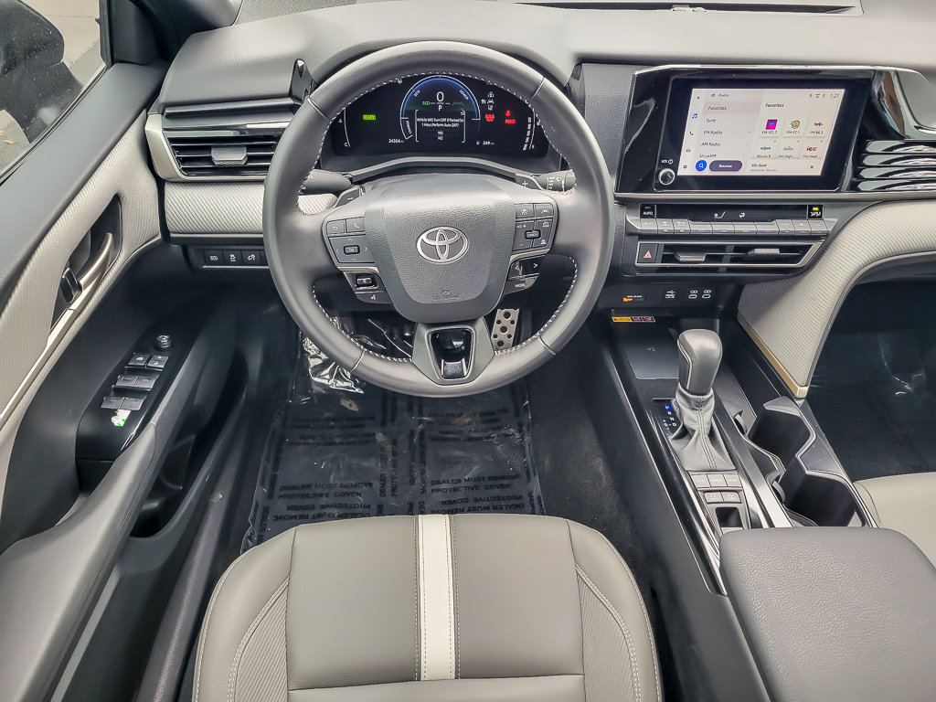 2025 TOYOTA CAMRY - Image 10