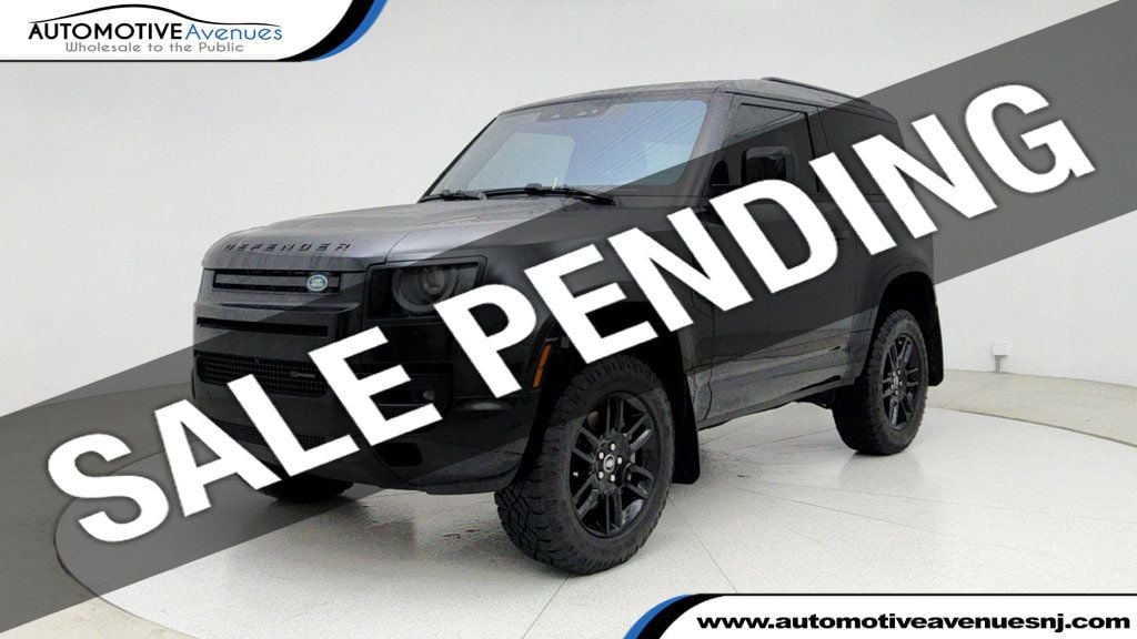 2022 Land Rover Defender X-Dynamic S's photo