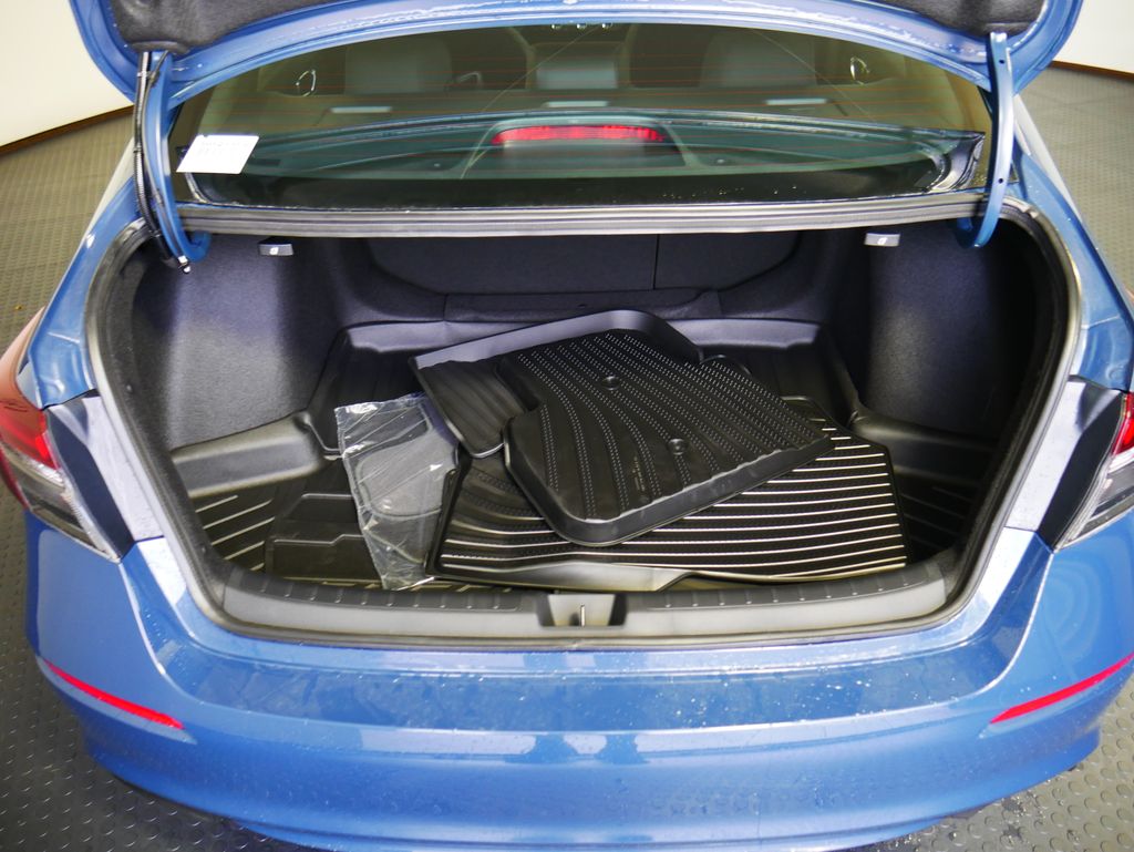 2026 Honda Civic Sport photo 6