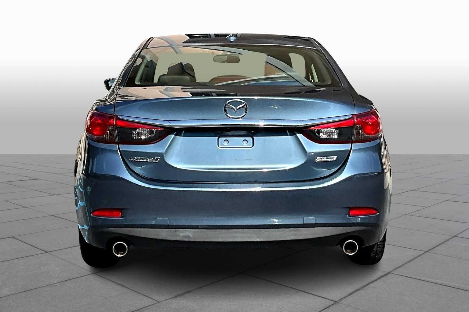 2016 Mazda Mazda6 Touring photo 4