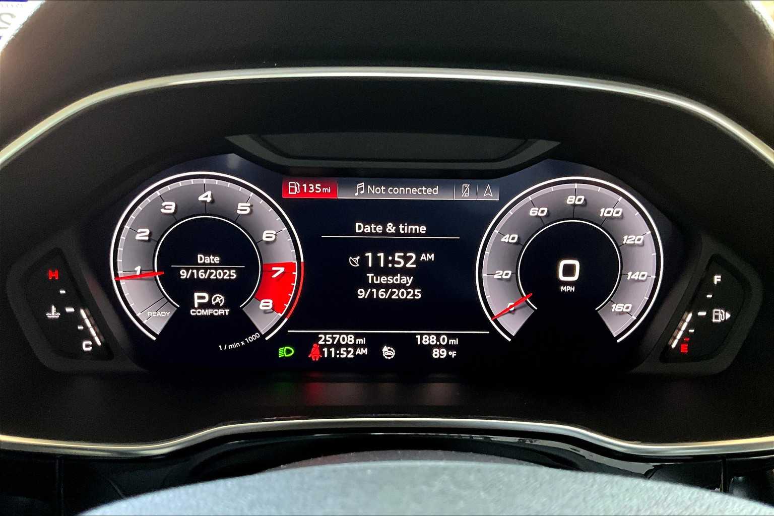 2020 Audi Q3 S line Premium Plus photo 23