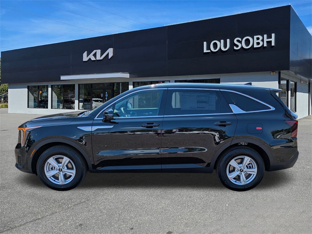 2026 Kia Sorento S photo 5