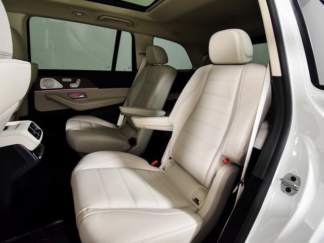 2026 Mercedes Benz GLS 450 4MATIC photo 29