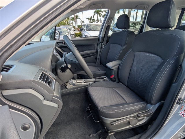 2018 Subaru Forester 2.5i photo 4