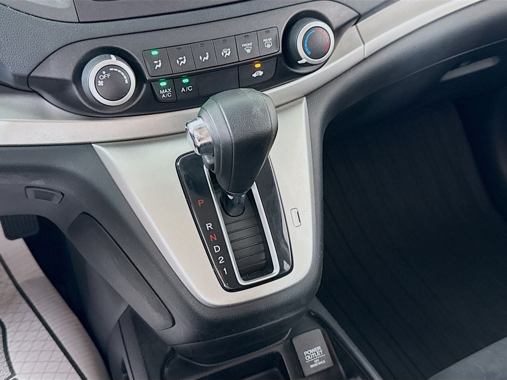 2014 Honda CR-V LX photo 16