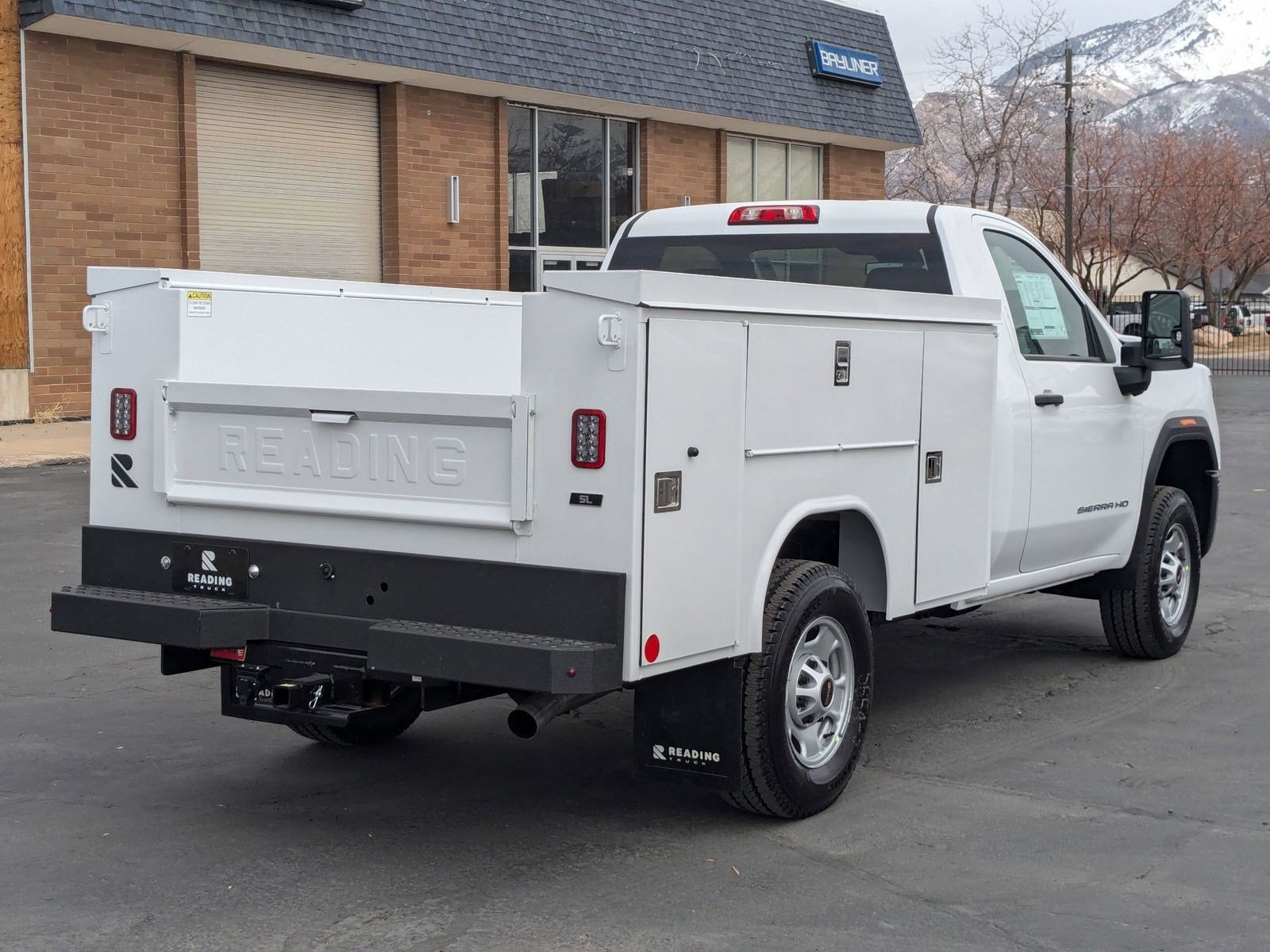 2025 Gmc Sierra 2500 HD Pro photo 3