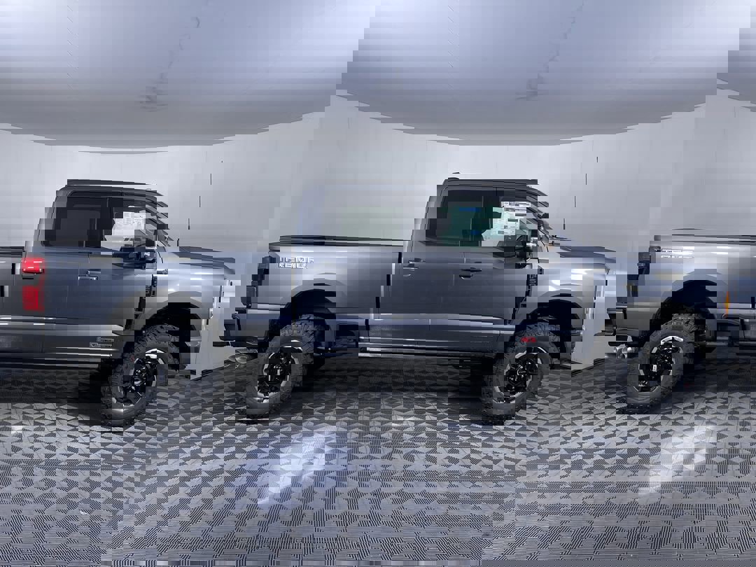 2026 Ford F-250 Lariat photo 10