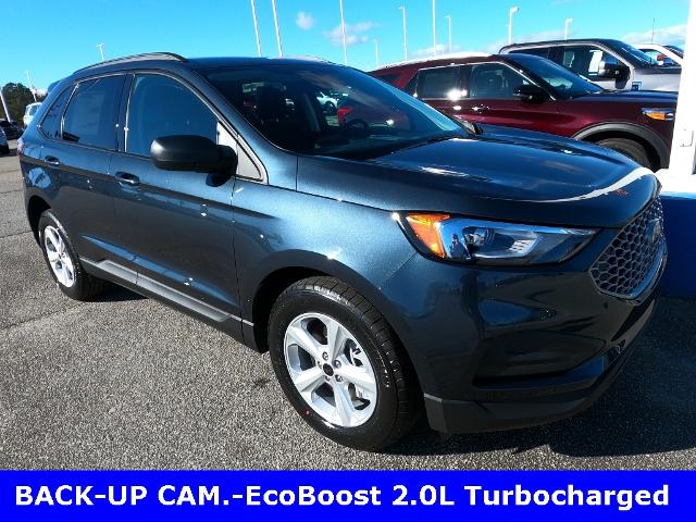 2023 Ford Edge SE photo 3