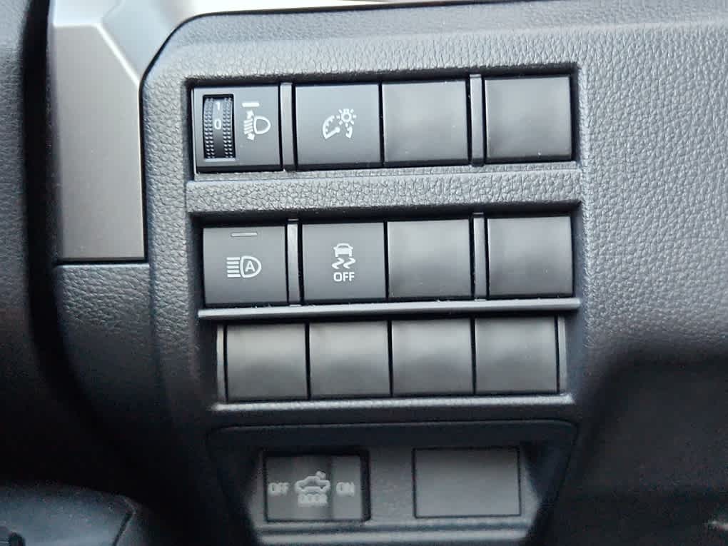 2025 Toyota Tacoma SR5 Double Cab photo 15