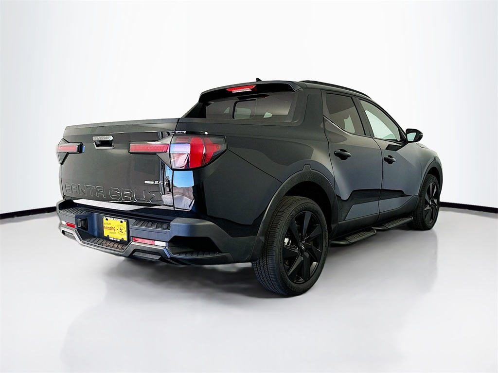 2024 Hyundai Santa Cruz Night photo 4