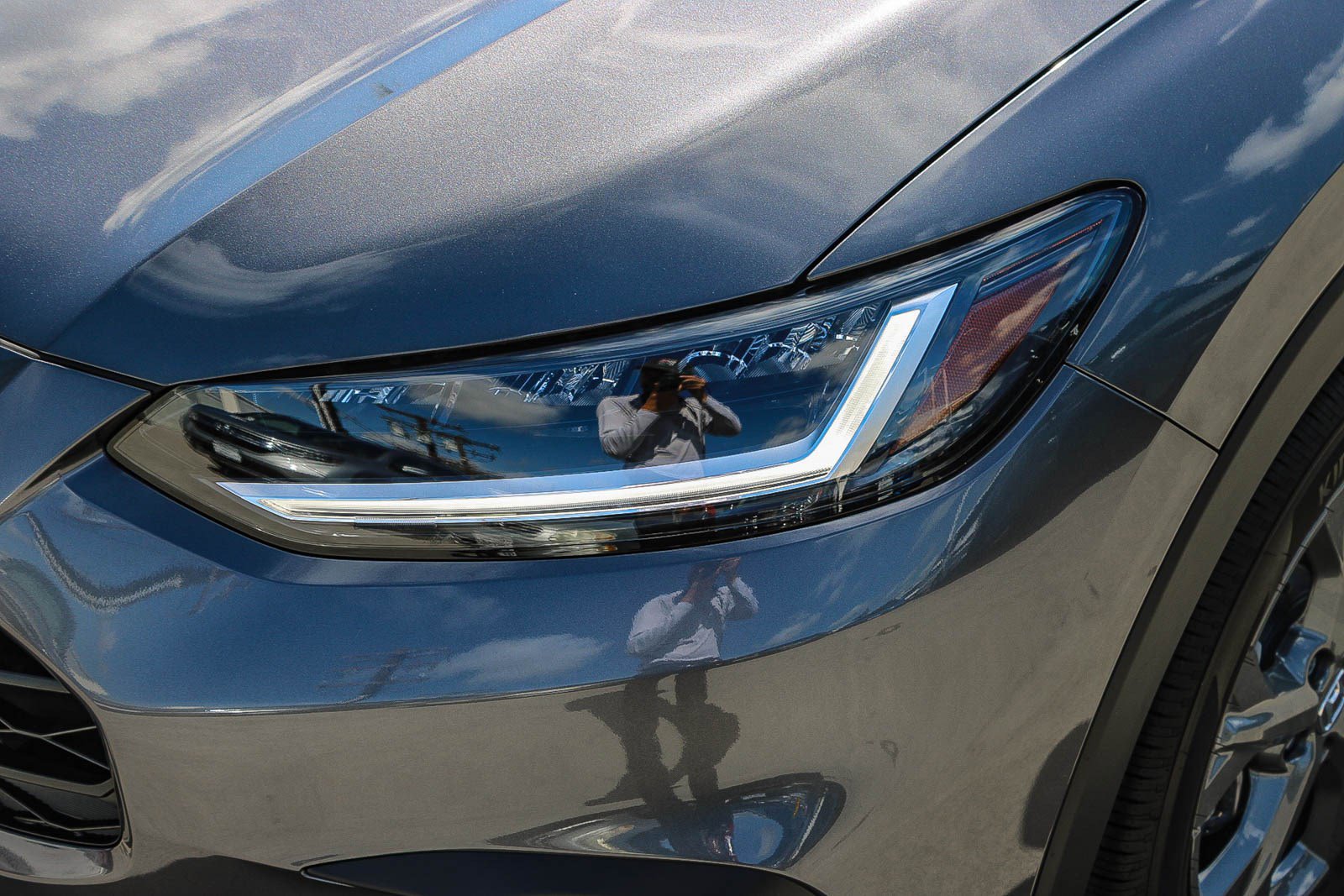 2026 Honda HR-V LX photo 4