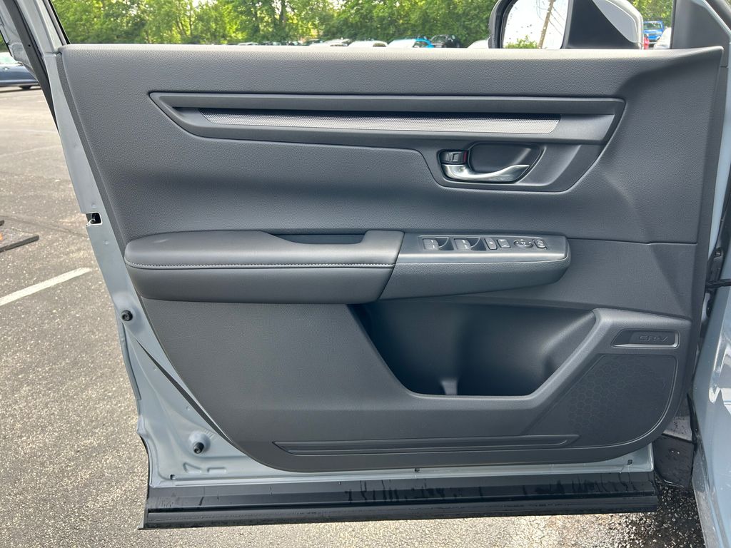 2026 Honda CR-V EX photo 18
