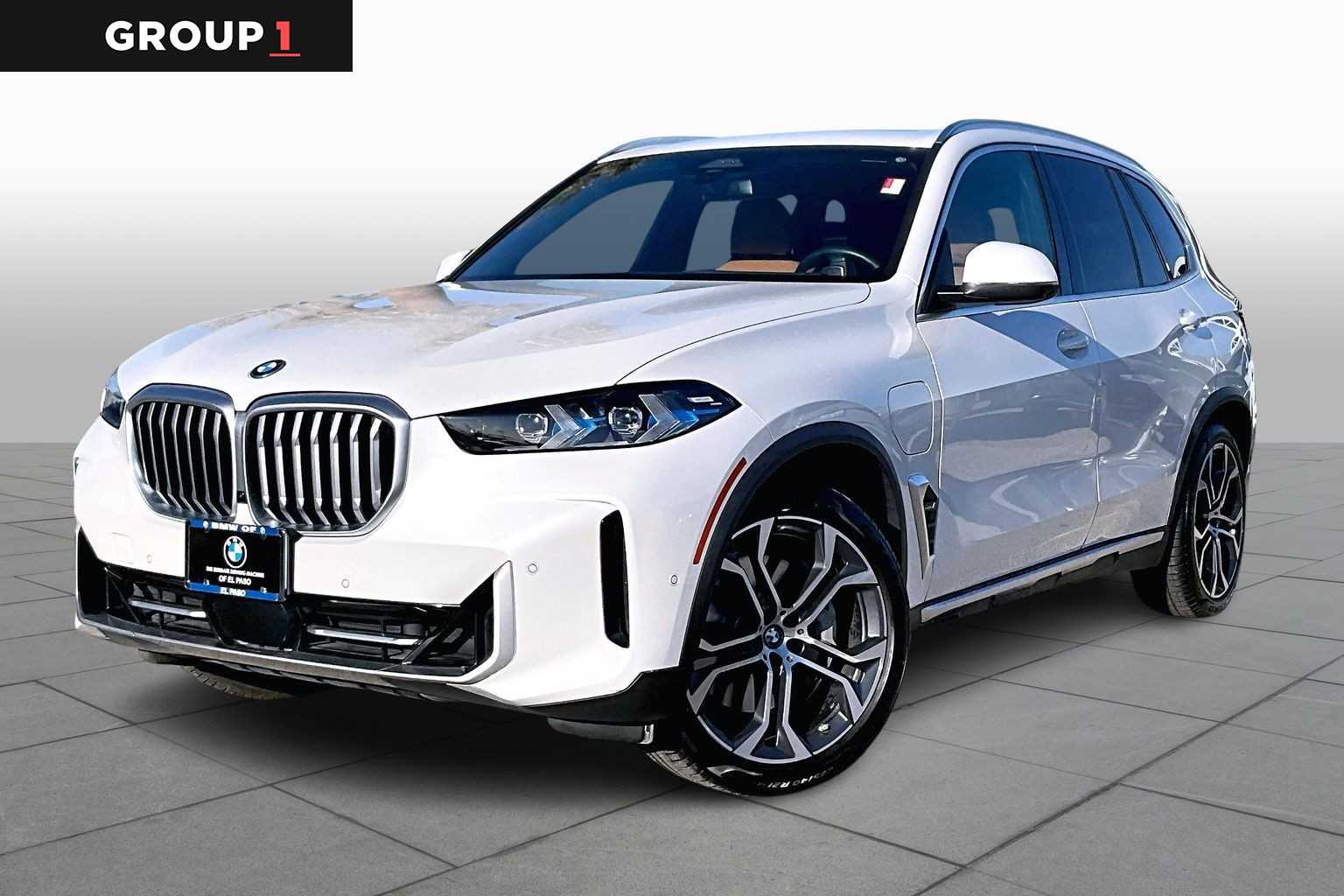 2024 BMW X5 50e's photo
