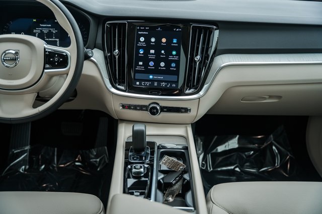2026 Volvo V60 Cross Country B5 AWD Plus photo 20