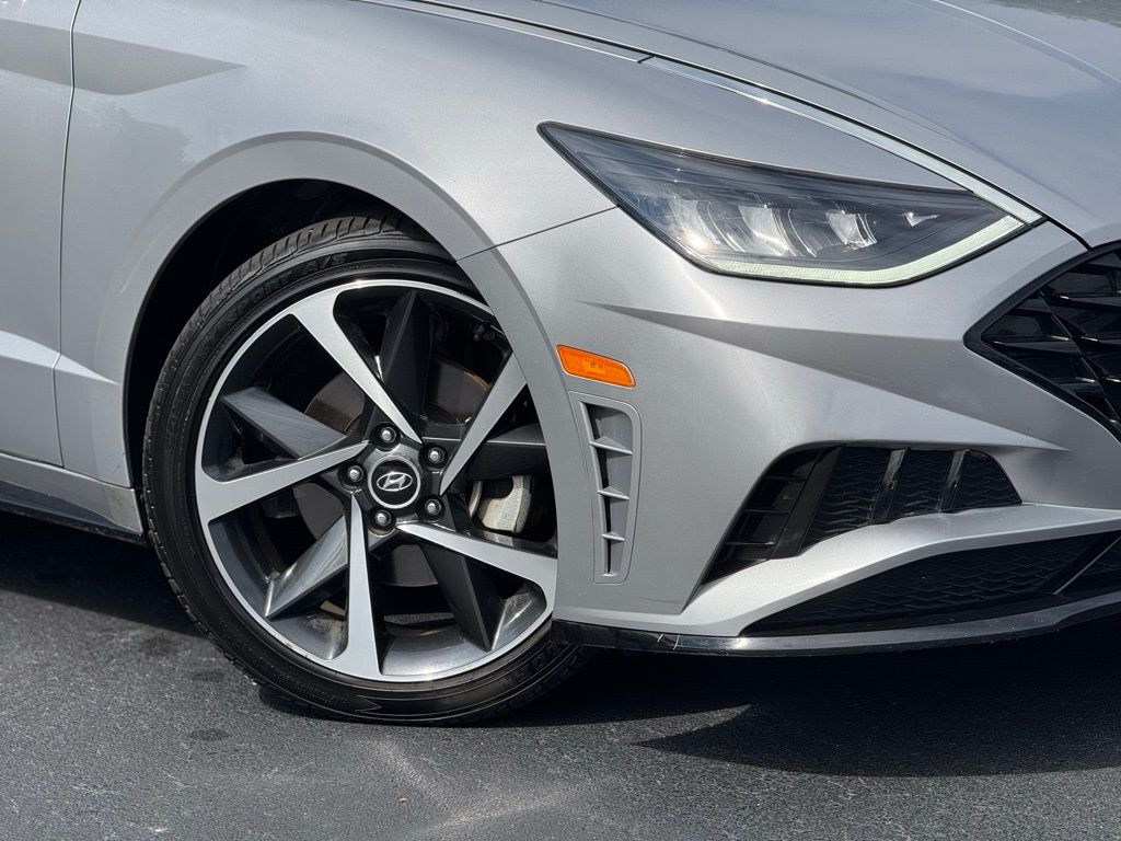 2023 Hyundai Sonata SEL Plus photo 3