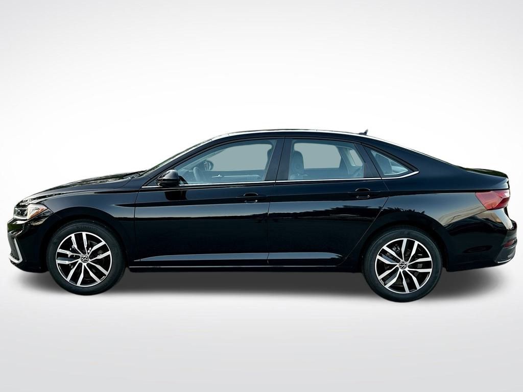 2026 Volkswagen Jetta 1.5T SE photo 3