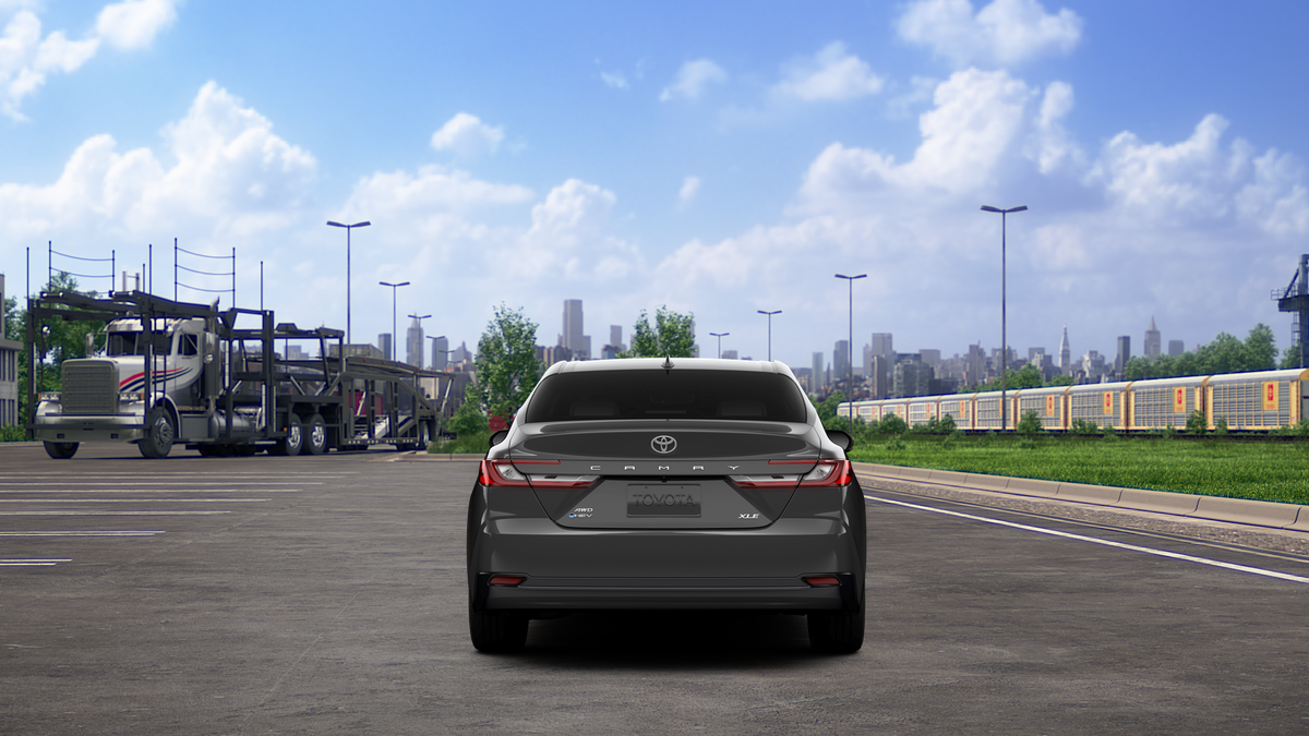 2026 Toyota Camry XLE photo 4