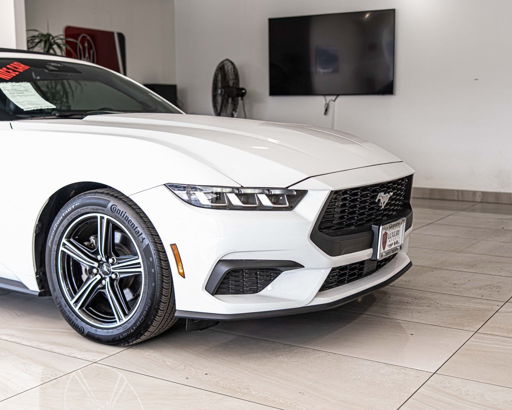 2024 FORD MUSTANG - Image 3